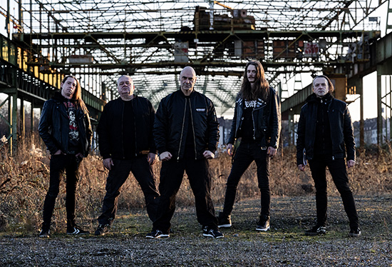 Exumer en la fotografía oficial de prensa de Death Mask Messiah