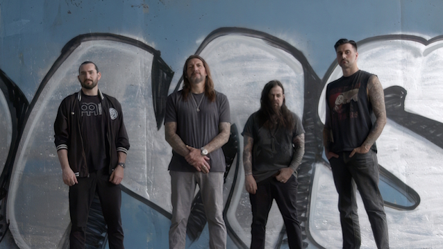 Madball en la fotografía promocional de Not Your Kingdom