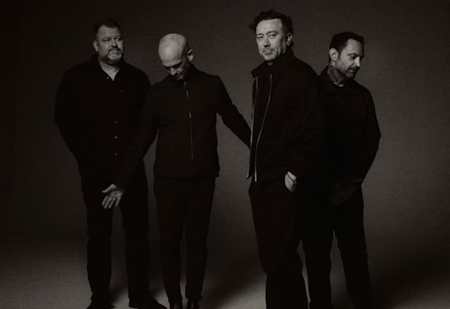 Rise Against en una fotografía oficial de prensa en blanco y negro